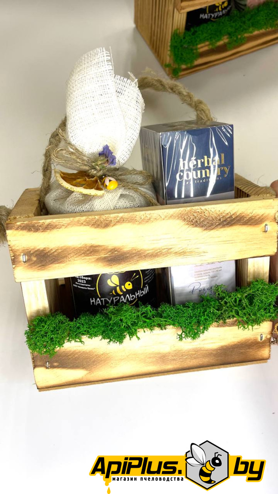 Подарочный набор в декоративном деревянном боксе от интернет-магазина apiplus.by